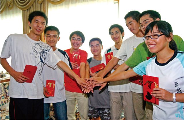 28年，公益慈善星空电子是认真的！